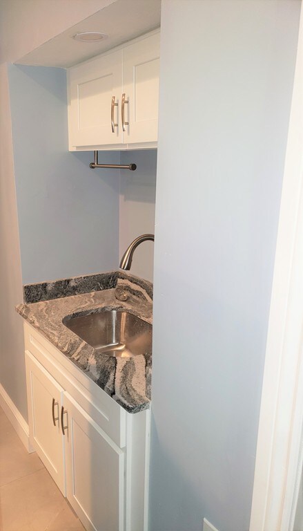 46 North Ave unit 1R, Abington, MA 02351 - photo 7