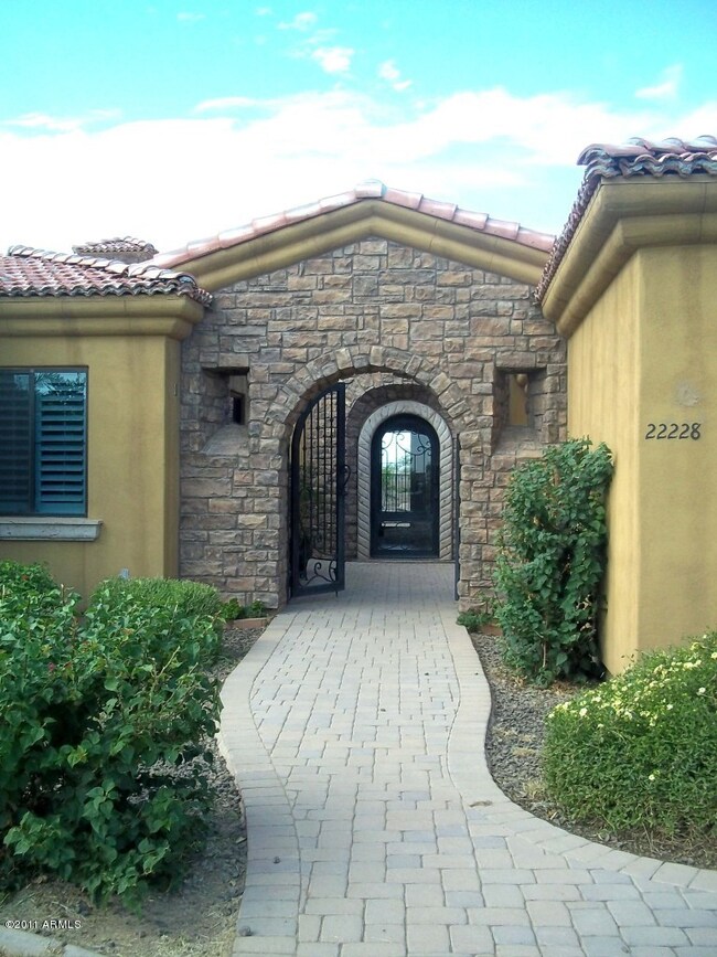 Front of home w/pavers