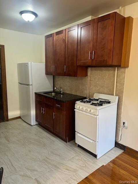 3191 Fulton St, Brooklyn, NY 11208 - photo 7