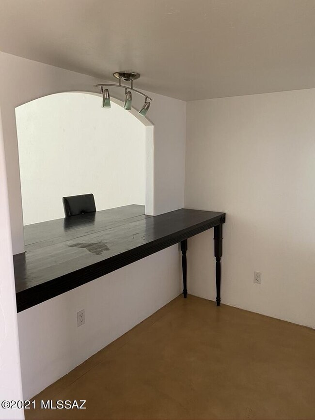 2839 E Weymouth Cir, Tucson, AZ 85716 - photo 3