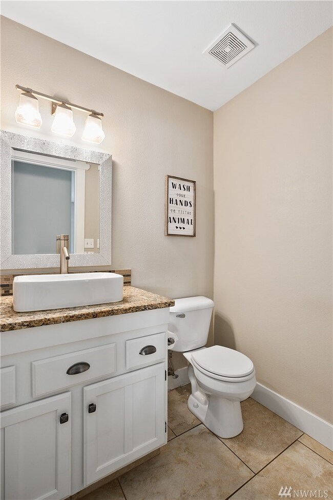 1303 Spruce St, Lynden, WA 98264 - photo 7