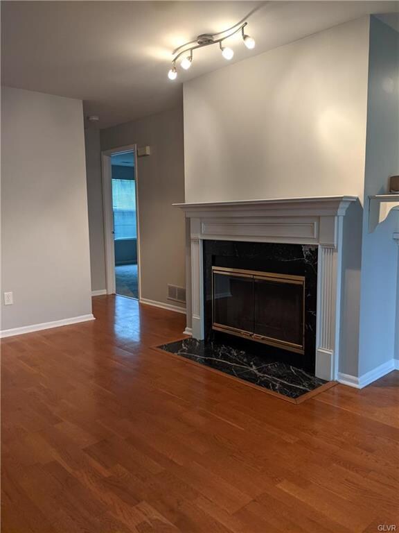 7356 Sauerkraut Ln unit D, MacUngie, PA 18062 - photo 5