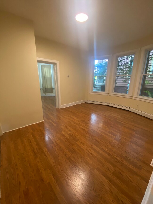 104 Jewett Ave unit 1, Jersey City, NJ 07304 - photo 7