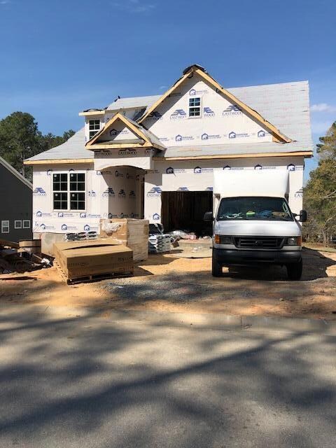 Lot 5, Framing