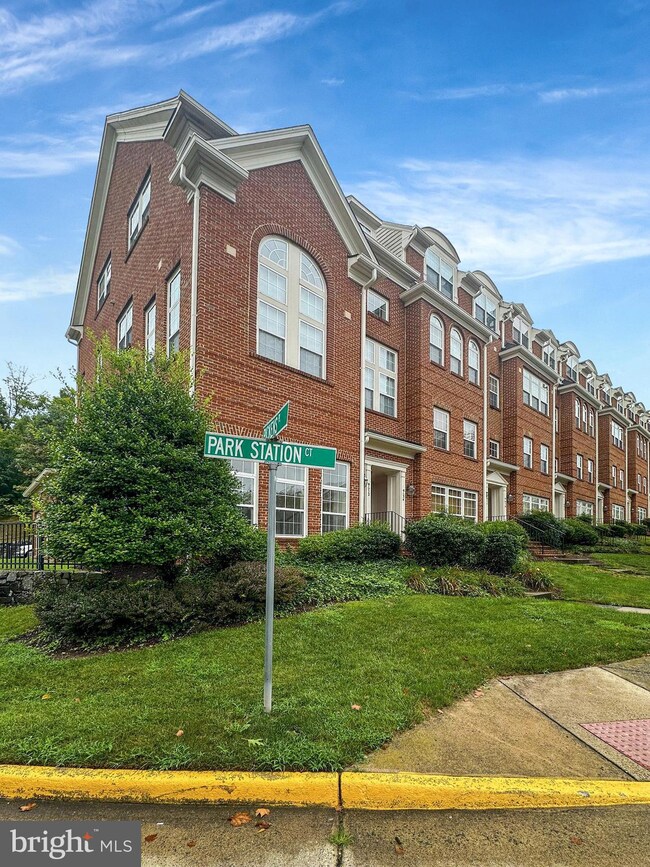 9632 Wigfall Way, Manassas Park, VA 20111 - photo 2