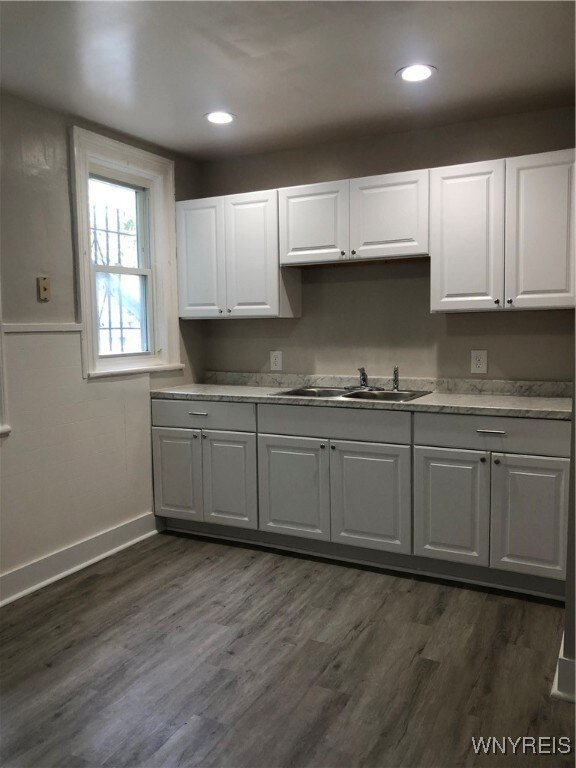 18 Kamper Ave, Buffalo, NY 14210 - photo 5