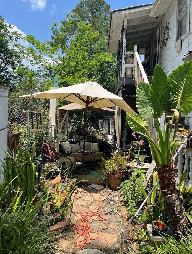 325 Lucille St, Albany, GA 31707 - photo 4