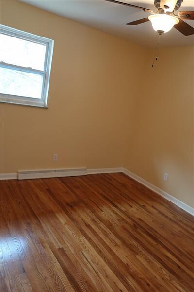 2nd bedroom, has great natural light