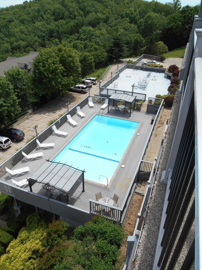 Hester condo 5 2017 013