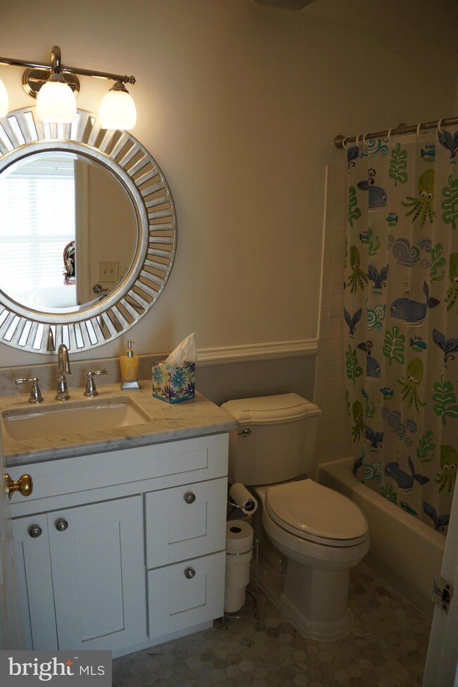 9304 Elise Ct, Manassas Park, VA 20111 - photo 7