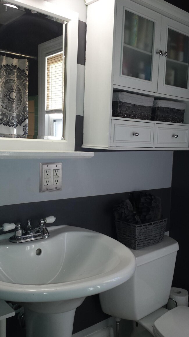 2003 Duiker Ave NE, Grand Rapids, MI 49505 - photo 6