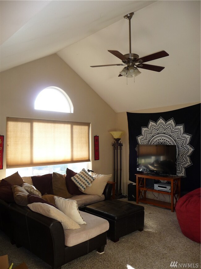 4418 Lateener Ln, Blaine, WA 98230 - photo 3