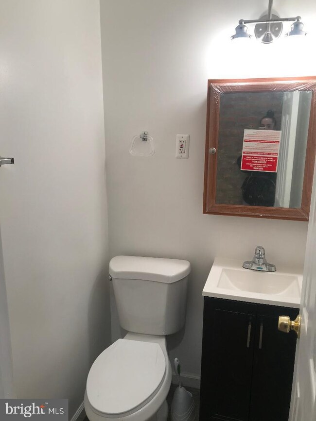 446 Pitman Place, Baltimore, MD 21202 - photo 4