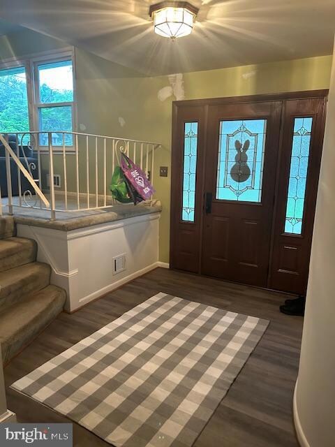 5318 Manorfield Rd, Rockville, MD 20853 - photo 2