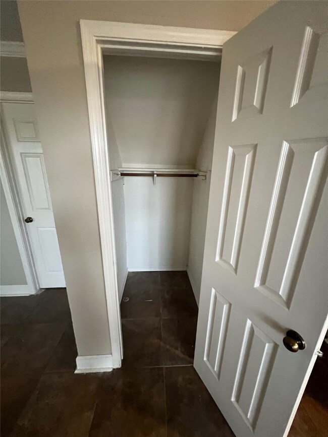 8034 Pine Falls Dr, Houston, TX 77095 - photo 6