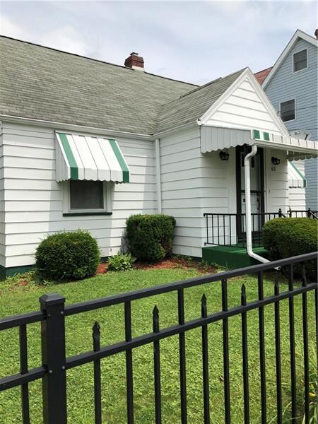 412 Walnut St, Latrobe, PA 15650 - photo 4