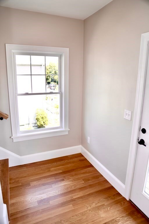 35 Chestnut St unit 3, Wakefield, MA 01880 - photo 3