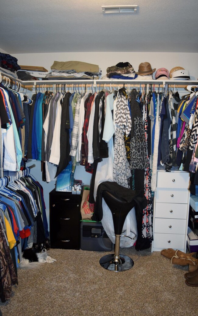 To-die-for walk-in closet