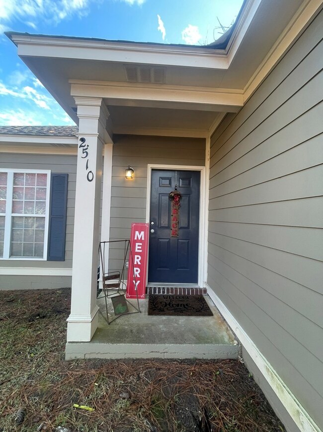 2510 Burnwyck Ct, Albany, GA 31707 - photo 2