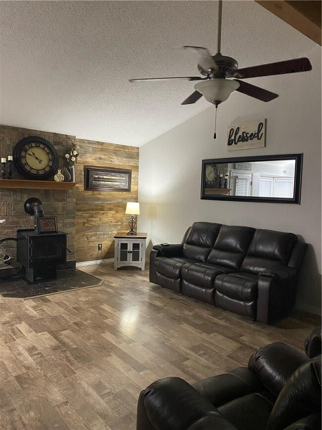 2 Saint Neots Ln, Bella Vista, AR 72714 - photo 7