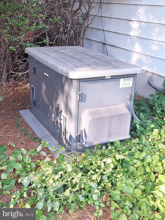 221 Willow Rd, Wallingford, PA 19086 - photo 2