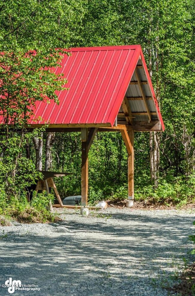 Storage Shed/Carport
