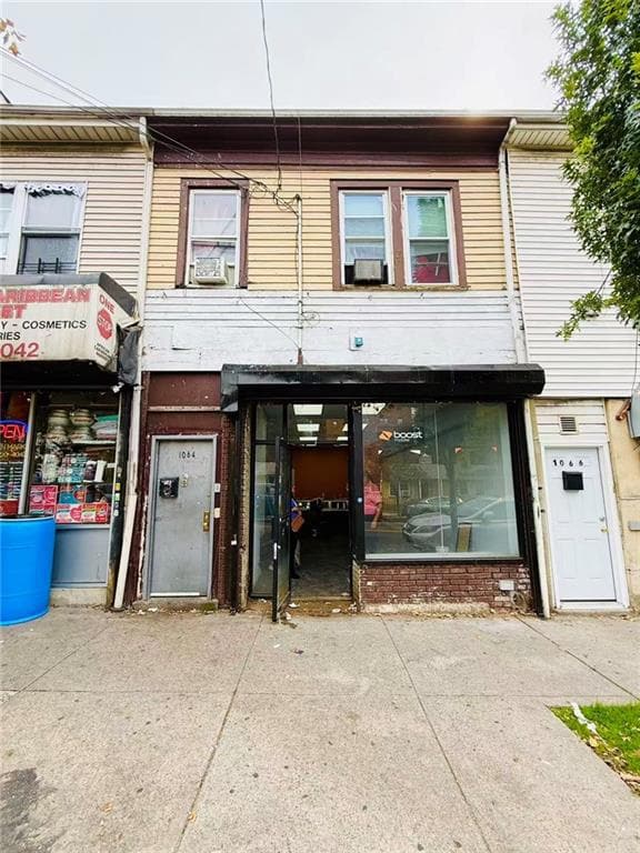 1064 Castleton Ave, Staten Island, NY 10310 - photo 3