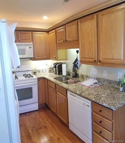 48 Rotunda Cir, Asheville, NC 28806 - photo 6