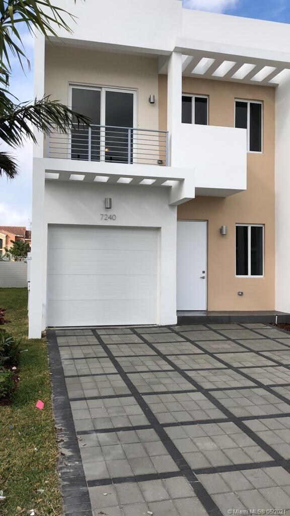 103RD NW 103rd Path unit 7240, Doral, FL 33178 - photo 2