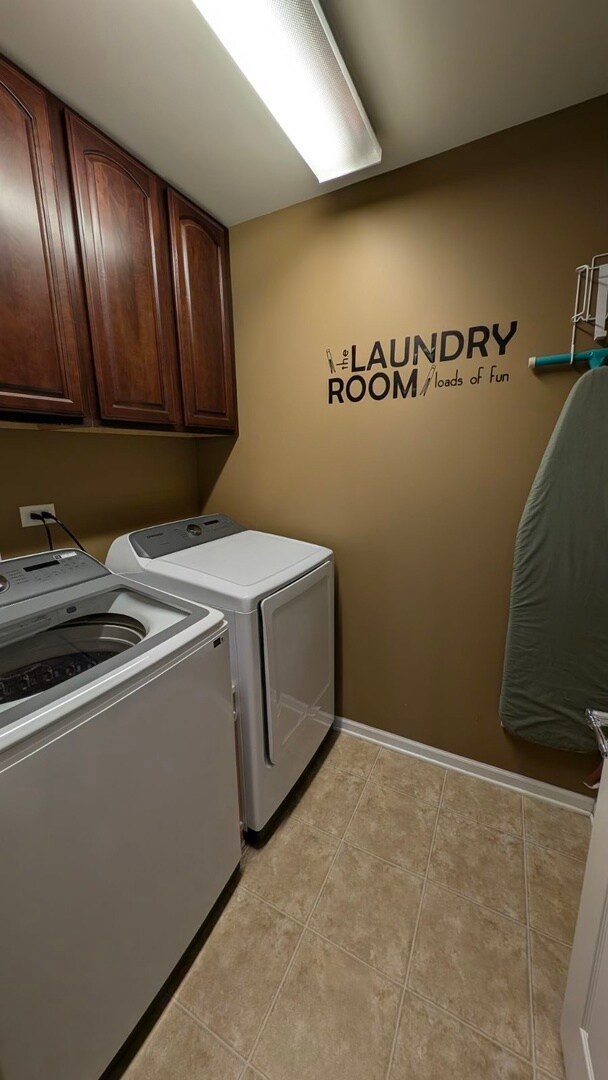 1061 Crane Point, Elgin, IL 60124 - photo 7