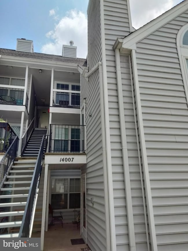 14007 Vista Dr unit 30, Laurel, MD 20707 - photo 2