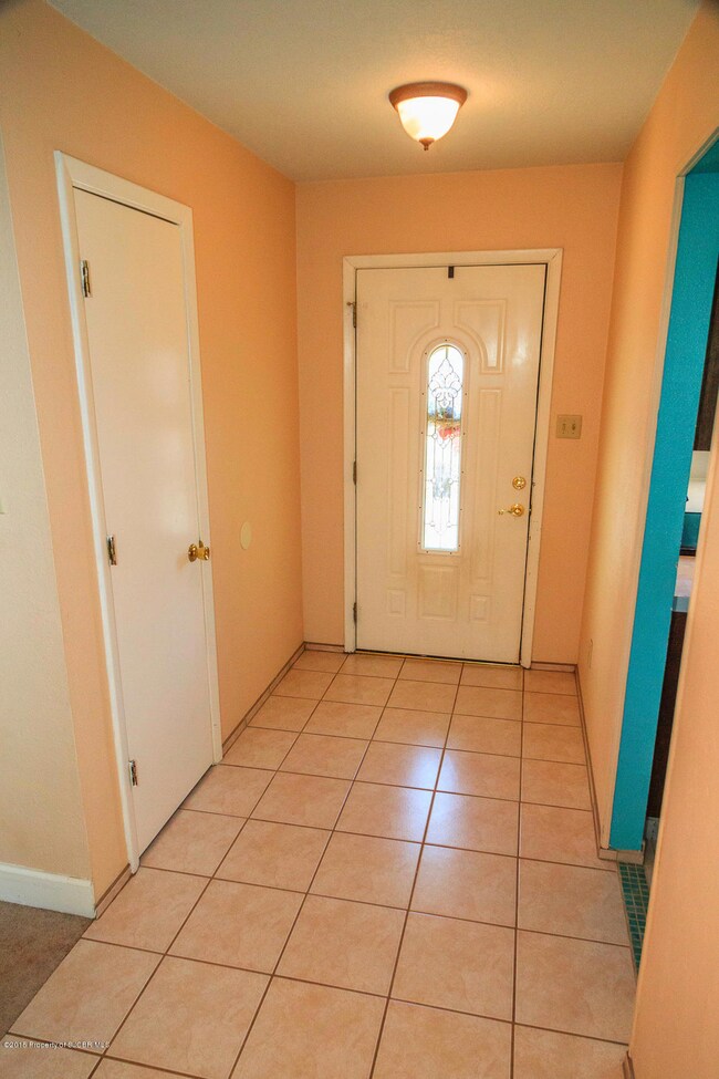 5604 Plaza Dr, Farmington, NM 87402 - photo 3