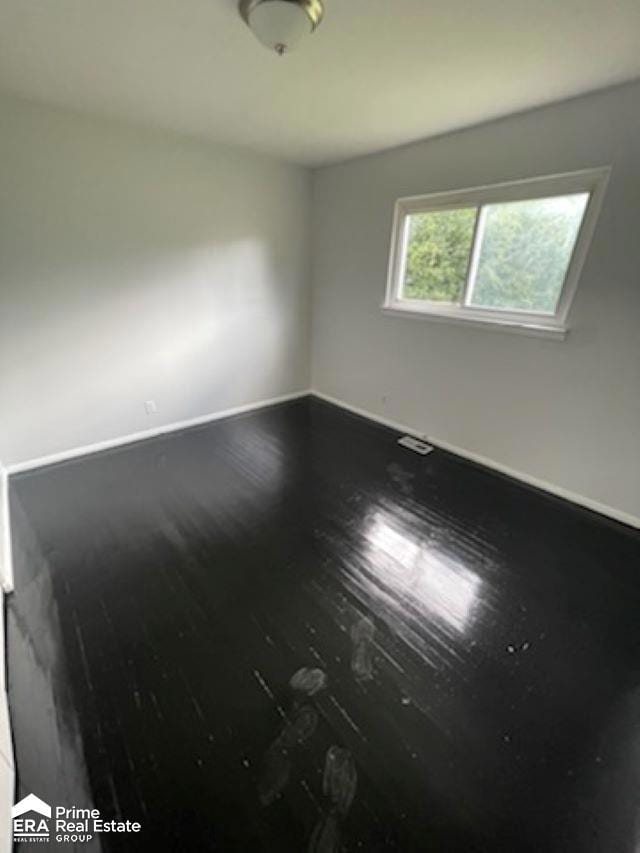 5365 Stiffler Rd, Flint, MI 48505 - photo 6