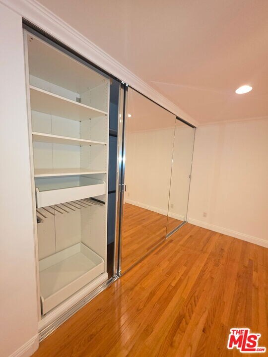 309 Broadway St unit 6, Los Angeles, CA 90291 - photo 7