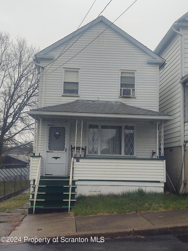 37 Poplar St, Plains, PA 18705 - photo 3