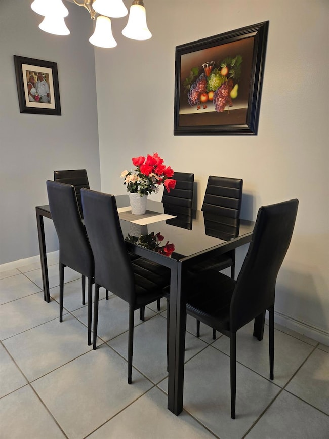 30 Islewood B, Deerfield Beach, FL 33442 - photo 4