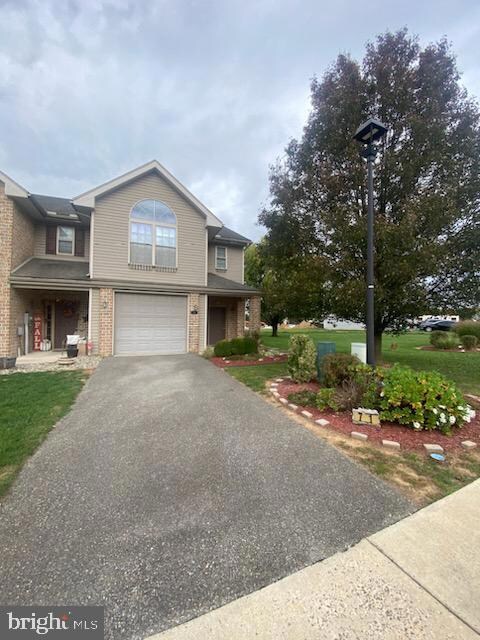 761 Bassett Dr, Chambersburg, PA 17201 - photo 3