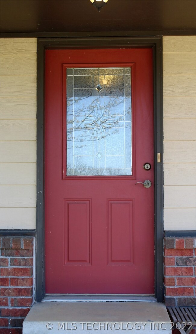 10255 E Northpark, Claremore, OK 74017 - photo 3