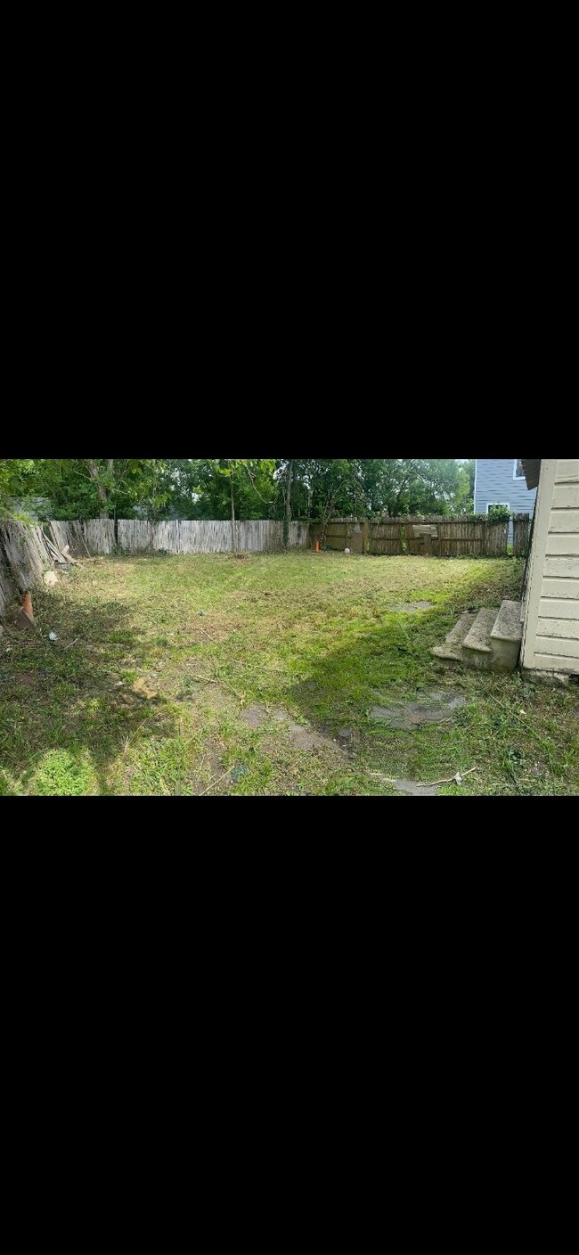 6527 London St, Houston, TX 77021 - photo 2