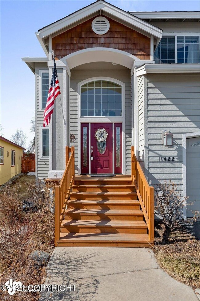 03-Exterior Front MS_5099