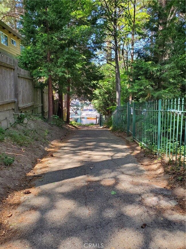 0 Mbm 2 Slip 18 Dr unit IG25263239, Lake Arrowhead, CA 92352 - photo 3