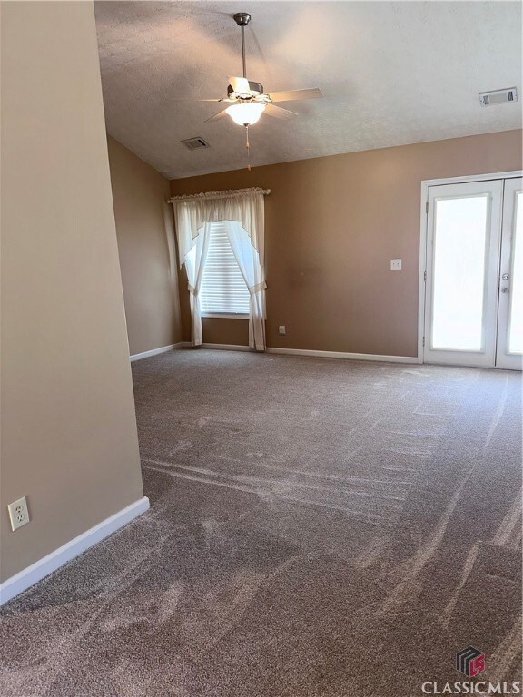 6241 Saturn Dr, Flowery Branch, GA 30542 - photo 5