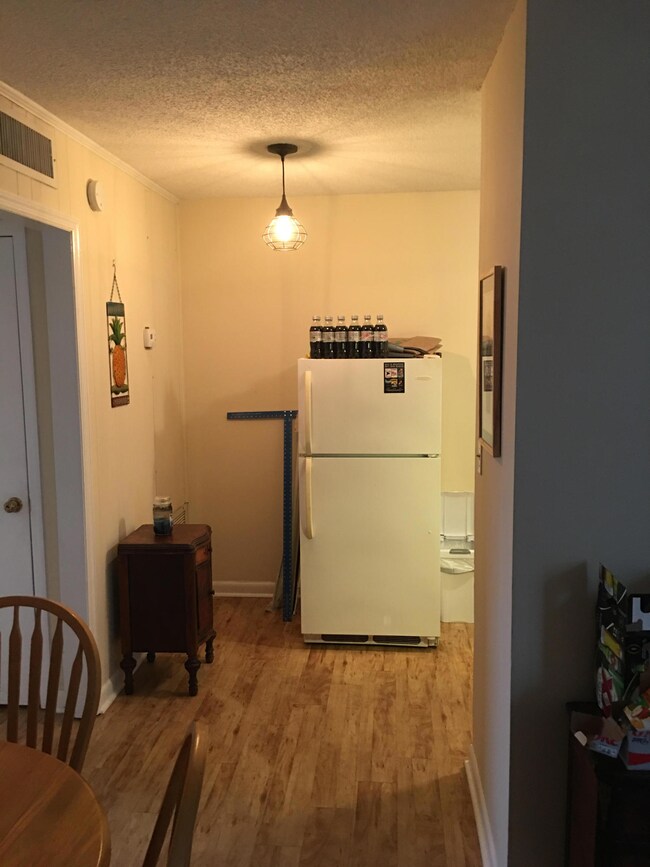 Kitchen showing dining space