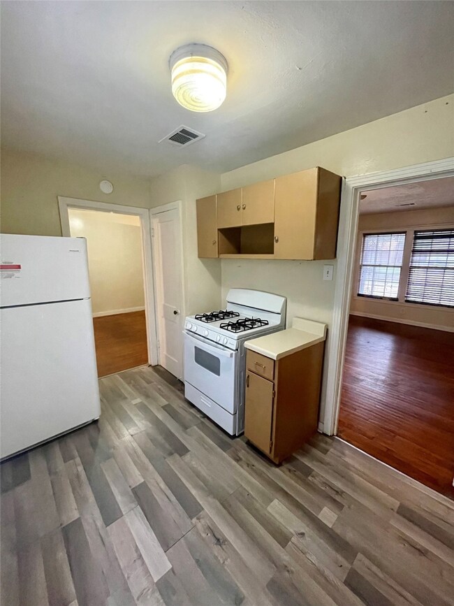 3938 Luca St, Houston, TX 77021 - photo 6