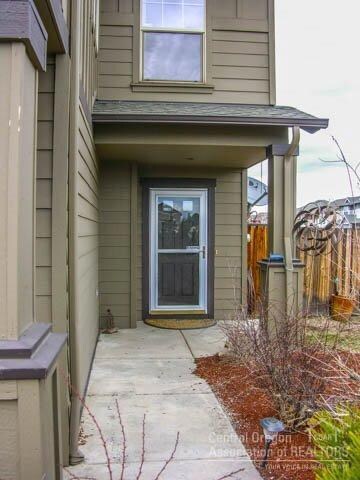 21194 Desert Skies Place, Bend, OR 97702 - photo 2
