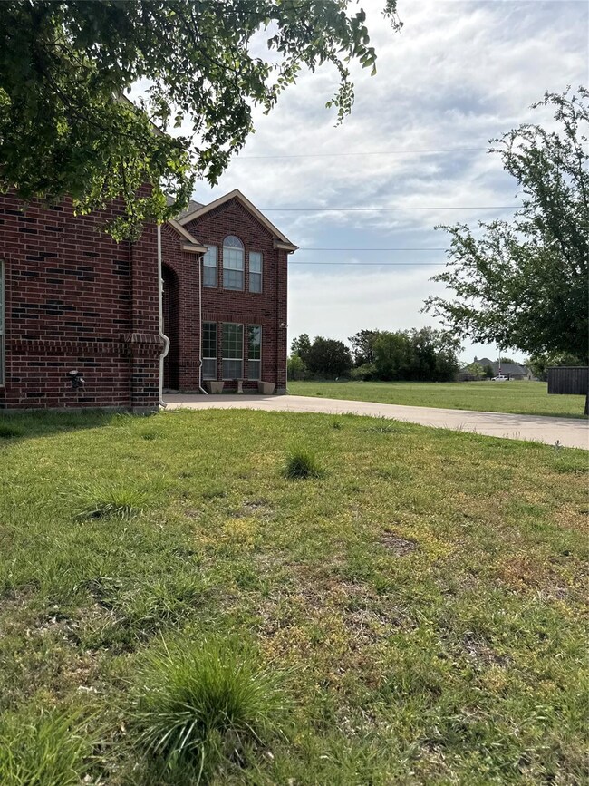 815 Blue Quail Dr, Weatherford, TX 76087 - photo 4