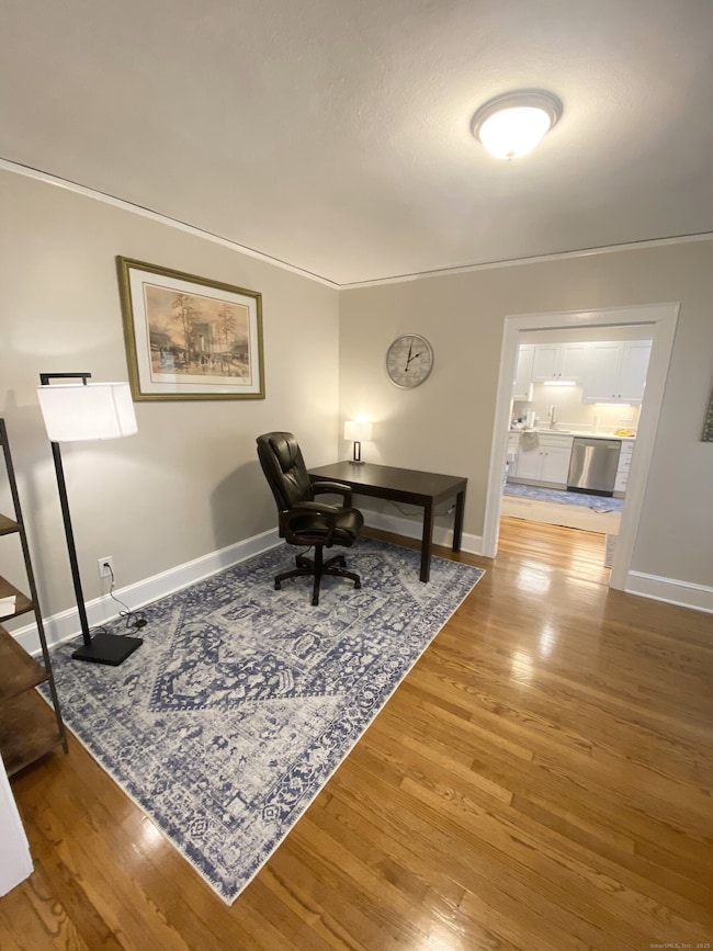 186 S Highland St unit Floor 1, West Hartford, CT 06119 - photo 7