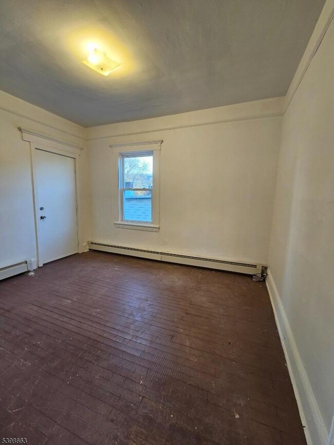 844 Main St unit 2, Paterson, NJ 07503 - photo 5