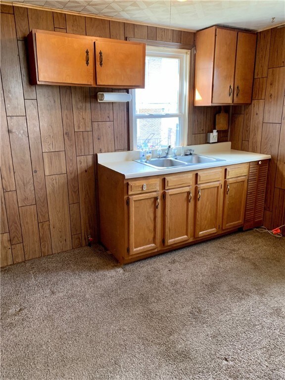 811 21st St, Ambridge, PA 15003 - photo 3