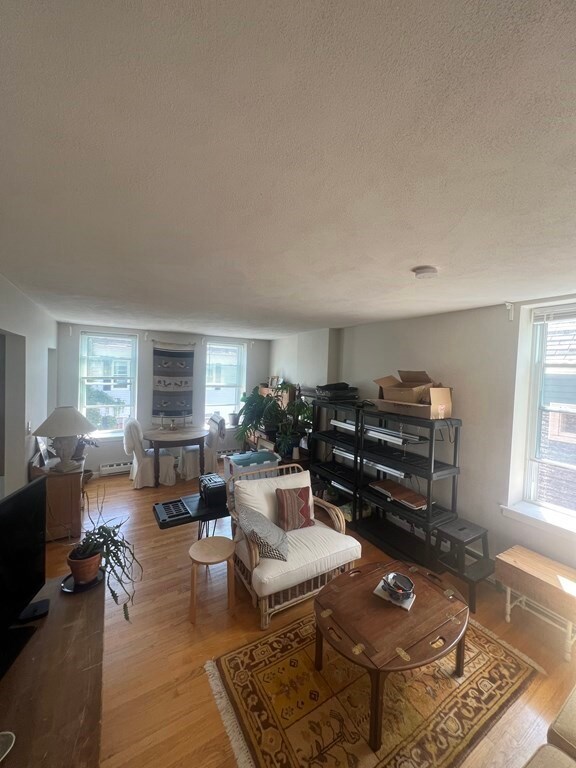 171 W 8th St unit 3, Boston, MA 02127 - photo 2